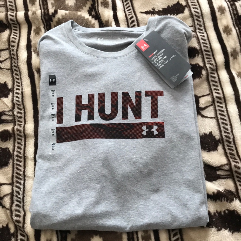 Men’s under armor t shirt